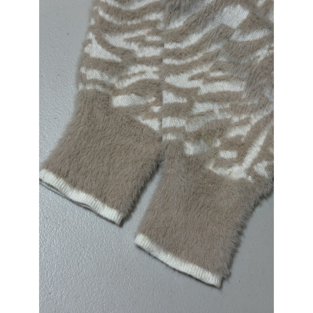 Pilcro Anthropologie Women's Sweater White Beige Fuzzy Soft Animal Print Small - Picture 8 of 8